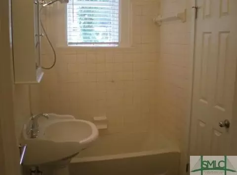 17 E 37th St #6, Savannah, GA 31401 photo 3