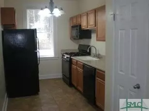 17 E 37th St #6, Savannah, GA 31401 photo 4