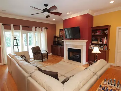 389 Longleaf Dr, West End, NC 27376 photo 6