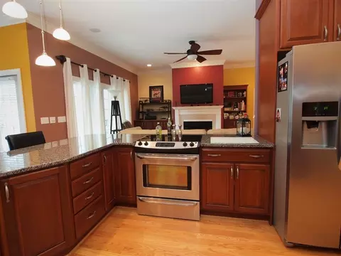 389 Longleaf Dr, West End, NC 27376 photo 12