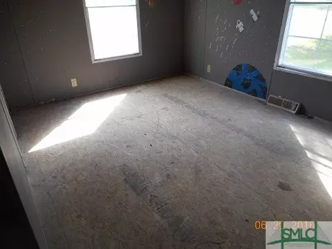 328 Mockingbird Dr, Springfield, GA 31329 photo 4