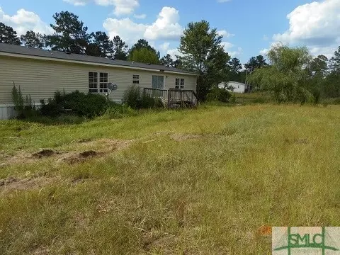328 Mockingbird Dr, Springfield, GA 31329 photo 2