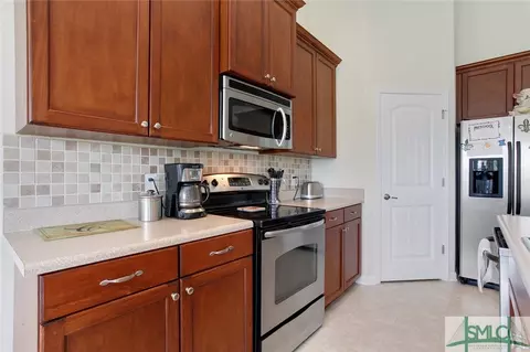 172 Lakepointe Dr, Savannah, GA 31407 photo 11