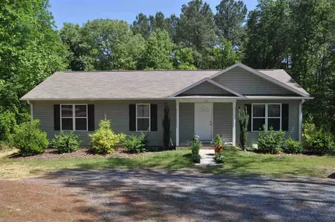 114 Central Dr, Aberdeen, NC 28315 photo 1