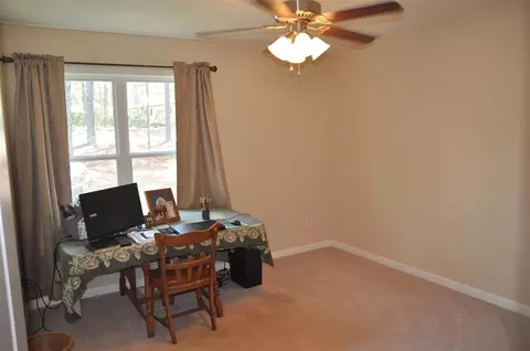 114 Central Dr, Aberdeen, NC 28315 photo 7
