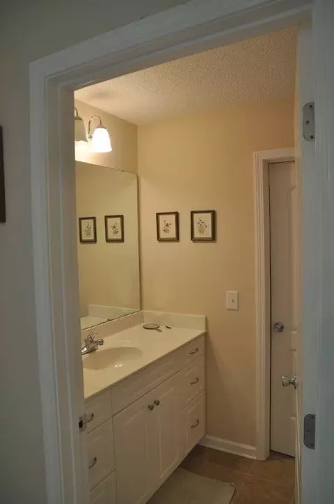 114 Central Dr, Aberdeen, NC 28315 photo 9