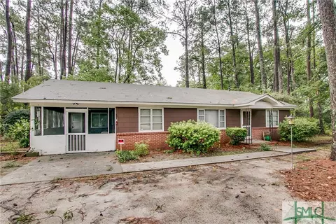 301 E Kessler St, Rincon, GA 31326 photo 3