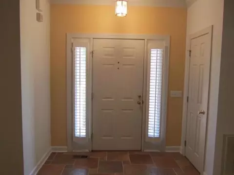 145 Surry S Cir, Pinehurst, NC 28374 photo 5