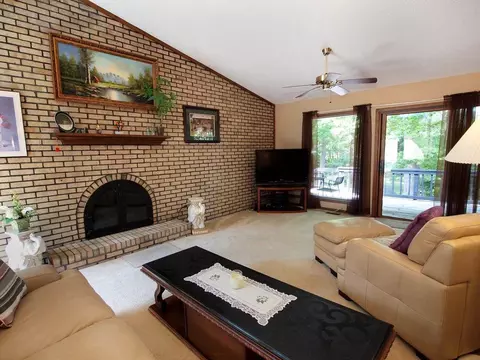 151 E Shenandoah Rd, West End, NC 27376 photo 10