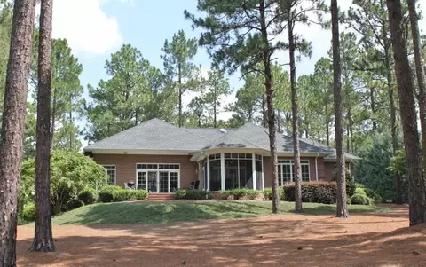 13 Kilbride Dr, Pinehurst, NC 28374 photo 2