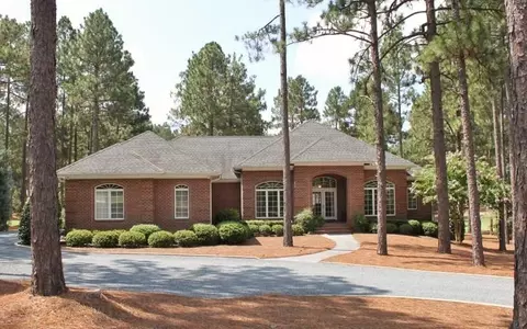 13 Kilbride Dr, Pinehurst, NC 28374 photo 1