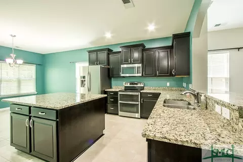 348 Casey Dr, Pooler, GA 31322 photo 2
