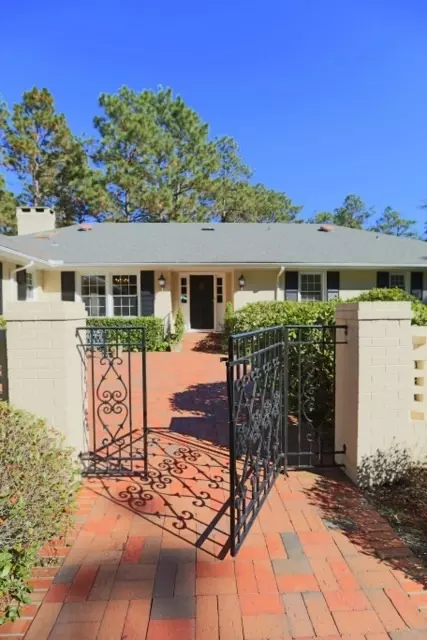 85 Linville Dr, Pinehurst, NC 28374 photo 2