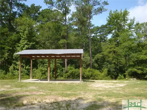 104 Black Pine Dr, Springfield, GA 31329 photo 17