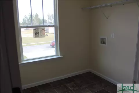 104 Black Pine Dr, Springfield, GA 31329 photo 9