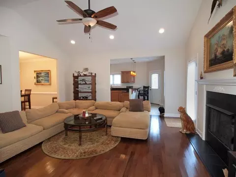 2080 W Longleaf Dr, Pinehurst, NC 28374 photo 6