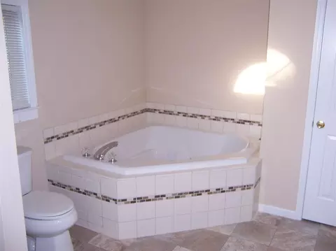 1300 Burning Tree Rd, Pinehurst, NC 28374 photo 8