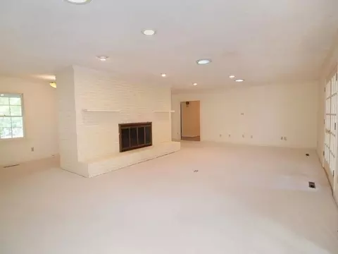 20 E Mcdonald Rd, Pinehurst, NC 28374 photo 5