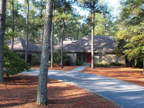 30 Linville Dr, Pinehurst, NC 28374 photo 1