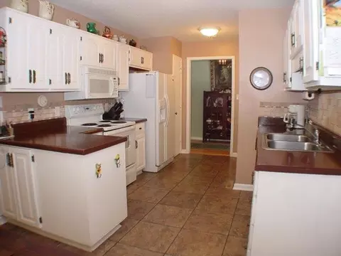 264 Firetree Ln, West End, NC 27376 photo 13