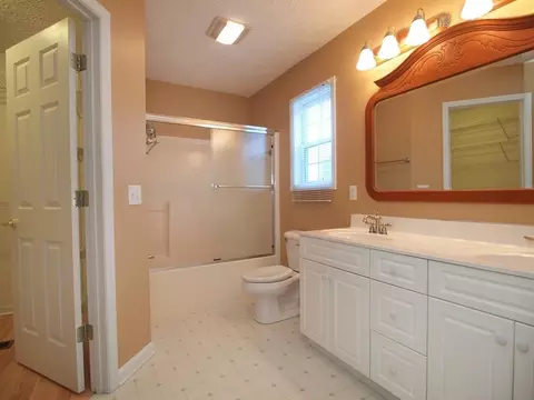 136 E Shenandoah Rd, West End, NC 27376 photo 13
