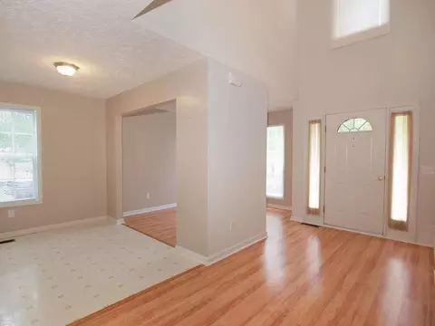 136 E Shenandoah Rd, West End, NC 27376 photo 2