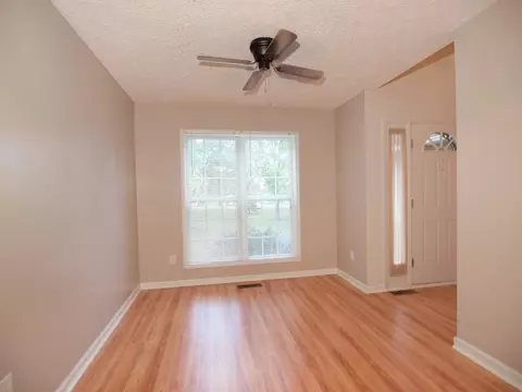 136 E Shenandoah Rd, West End, NC 27376 photo 5