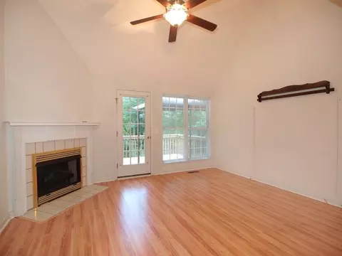 136 E Shenandoah Rd, West End, NC 27376 photo 7