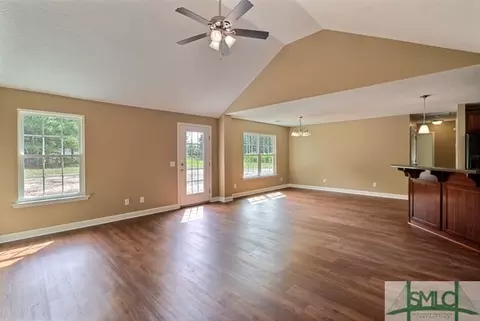 102 Gadwall Ct, Springfield, GA 31329 photo 5