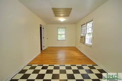 9 W 49th St, Savannah, GA 31405 photo 17