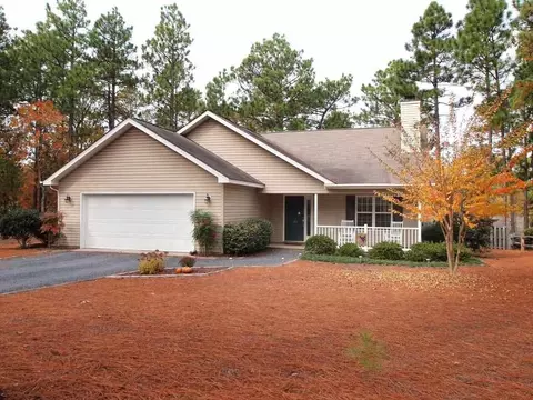195 Adams Cir, Pinehurst, NC 28374 photo 1