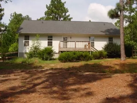 271 Firetree Ln, West End, NC 27376 photo 5