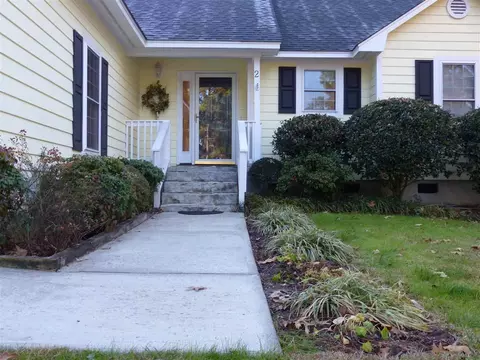 2 Taylor Pl, Pinehurst, NC 28374 photo 2
