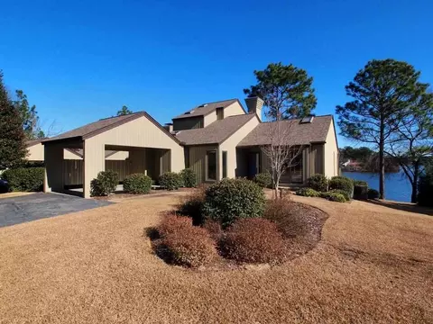 3 Lake Pinehurst Villas Rd, Pinehurst, NC 28374 photo 1