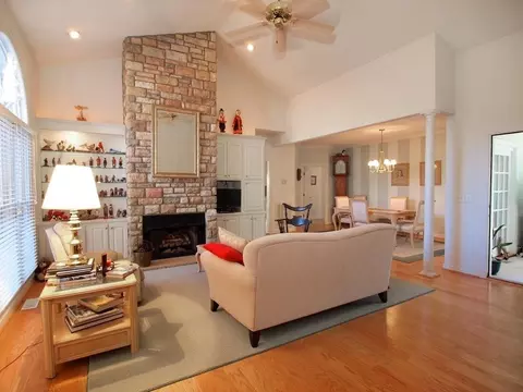 10 Loblolly Ct, Pinehurst, NC 28374 photo 2