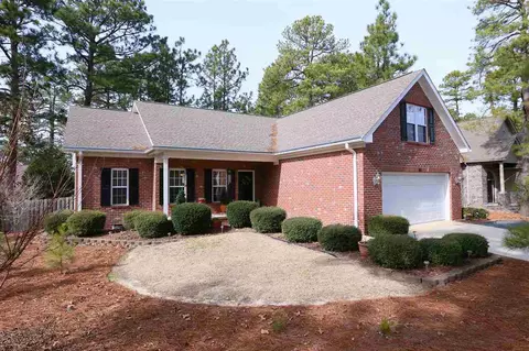 165 Spring Lake Dr, Pinehurst, NC 28374 photo 1