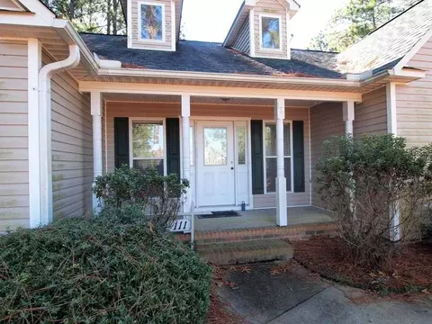 111 Longleaf Dr, West End, NC 27376 photo 2
