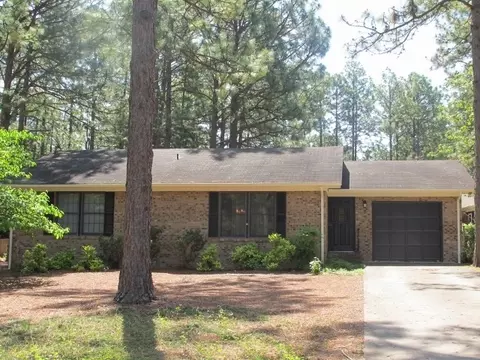1635 E Longleaf Dr, Pinehurst, NC 28374 photo 1