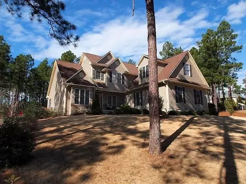 108 Rector Dr, West End, NC 27376 photo 1