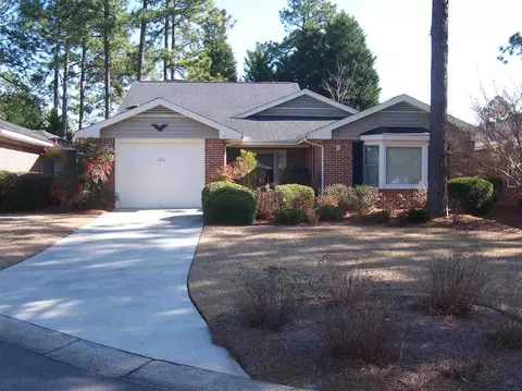 725 Pinehurst Trace Dr, Pinehurst, NC 28374 photo 2