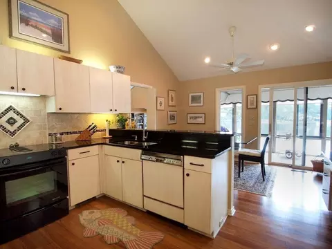 680 SE Lake Forest Dr, Pinehurst, NC 28374 photo 4
