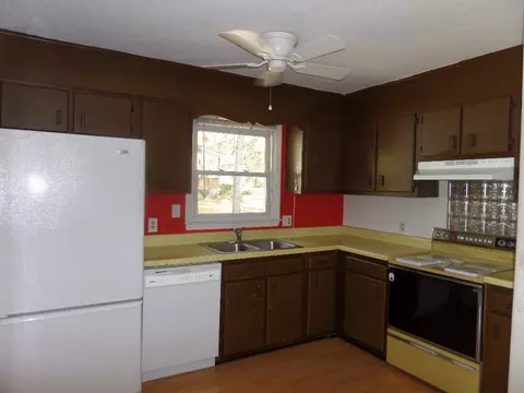 305 N Ridgecrest St, Pinebluff, NC 28373 photo 4