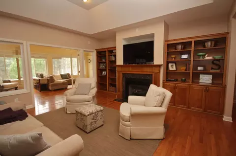 227 Longleaf Dr, West End, NC 27376 photo 3