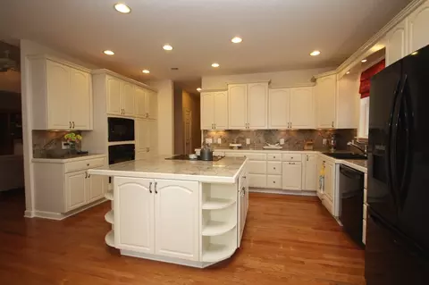 227 Longleaf Dr, West End, NC 27376 photo 9