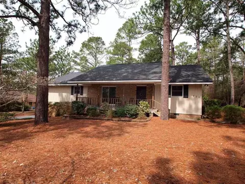 225 Burning Tree Rd, Pinehurst, NC 28374 photo 1