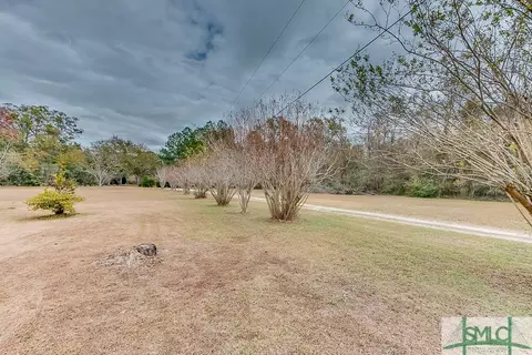 341 Forest Rd, Springfield, GA 31329 photo 4