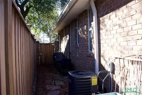 330 E 54th St, Savannah, GA 31405 photo 22
