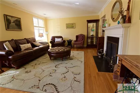 330 E 54th St, Savannah, GA 31405 photo 6