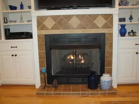 1318 Devonshire Trl, Aberdeen, NC 28315 photo 5
