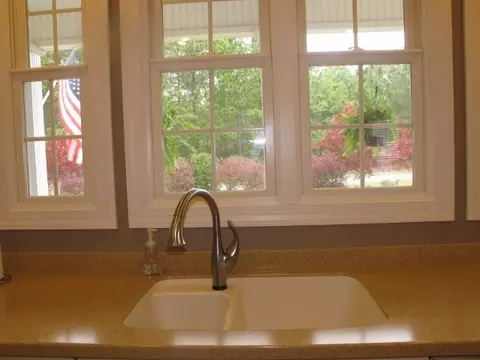 1318 Devonshire Trl, Aberdeen, NC 28315 photo 10